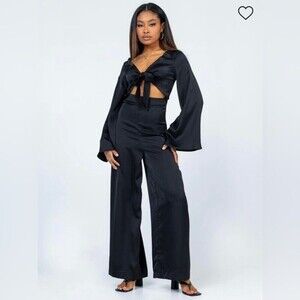 Princess Polly Kali Cut Out Midriff Bell Sleeves Wide Leg Black Jumpsuit SZ 4